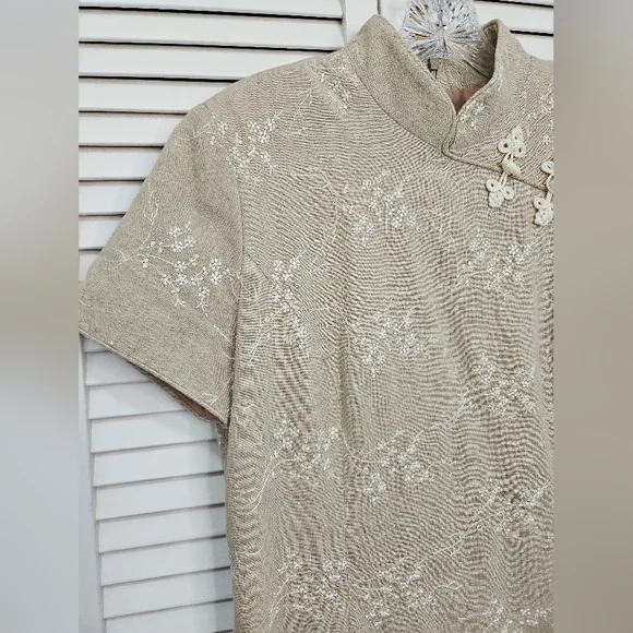 Elegant Tan Midi Dress with Floral Accents - Picture 4 of 12